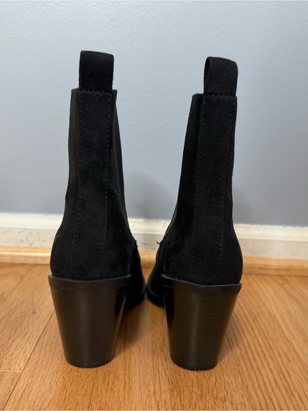 BP Black Emmy Heeled Chelsea Boot 7 - Picture 3 of 6